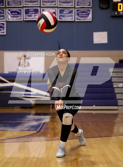 Thumbnail 2 in JV: Morenci @ Desert Christian photogallery.