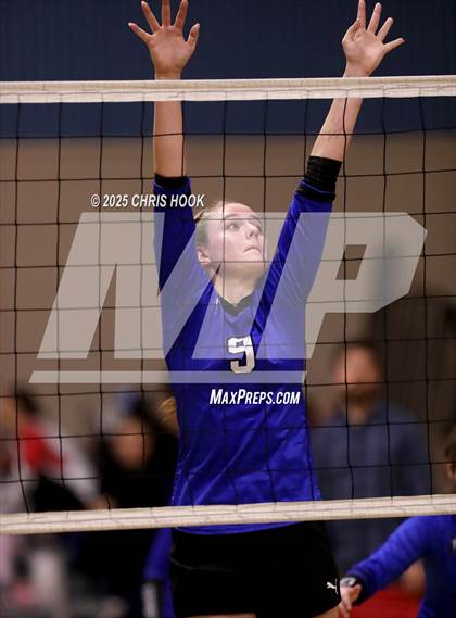 Thumbnail 3 in JV: Morenci @ Desert Christian photogallery.