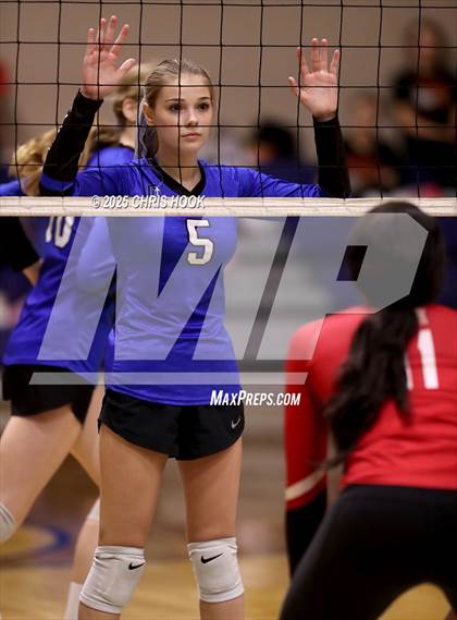 Thumbnail 2 in JV: Morenci @ Desert Christian photogallery.
