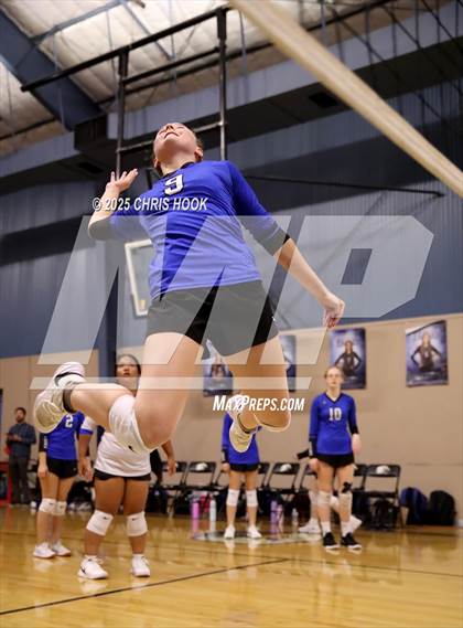 Thumbnail 2 in JV: Morenci @ Desert Christian photogallery.
