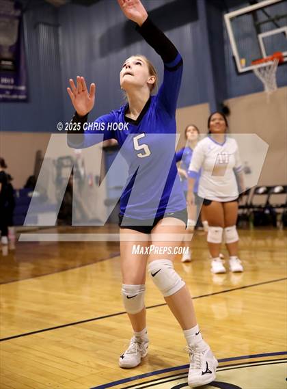 Thumbnail 2 in JV: Morenci @ Desert Christian photogallery.