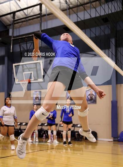 Thumbnail 2 in JV: Morenci @ Desert Christian photogallery.