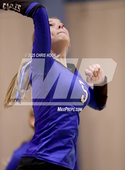 Thumbnail 1 in JV: Morenci @ Desert Christian photogallery.