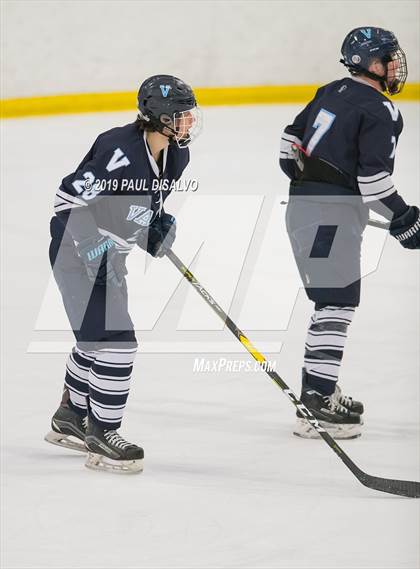 Thumbnail 2 in Valor Christian @ Cherry Creek photogallery.
