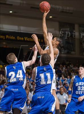 Thumbnail 2 in King William vs Gate City (VHSL A D2 Semifinal) photogallery.