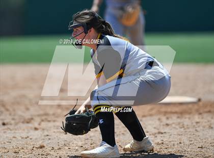 Thumbnail 3 in Johnson vs Brennan (UIL 6A Bi District) photogallery.