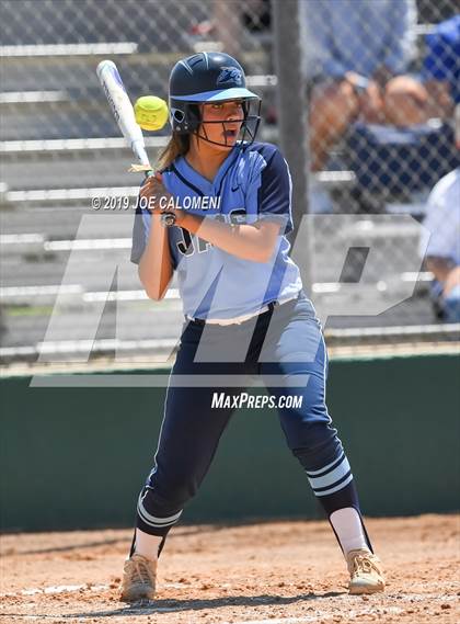 Thumbnail 1 in Johnson vs Brennan (UIL 6A Bi District) photogallery.