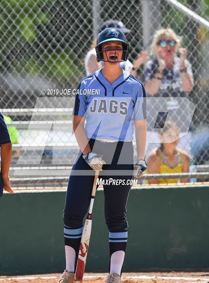 Thumbnail 1 in Johnson vs Brennan (UIL 6A Bi District) photogallery.