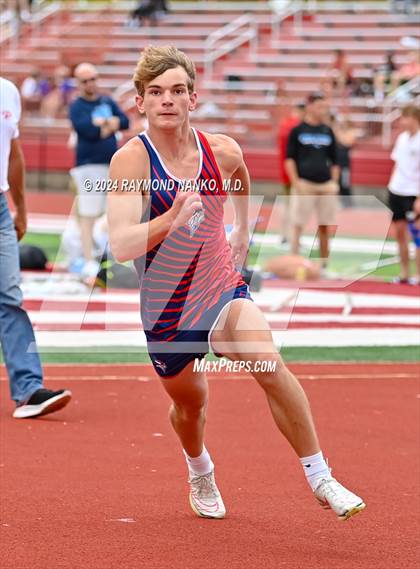 Thumbnail 2 in IHSAA Pike Regional (High Jump)  photogallery.