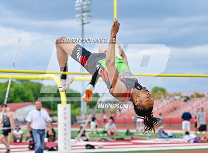 Thumbnail 2 in IHSAA Pike Regional (High Jump)  photogallery.