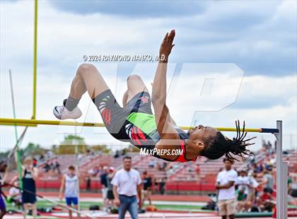 Thumbnail 2 in IHSAA Pike Regional (High Jump)  photogallery.