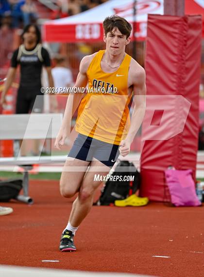 Thumbnail 1 in IHSAA Pike Regional (High Jump)  photogallery.