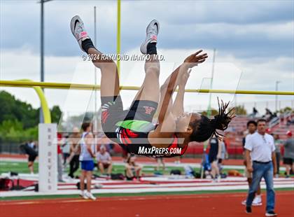 Thumbnail 1 in IHSAA Pike Regional (High Jump)  photogallery.