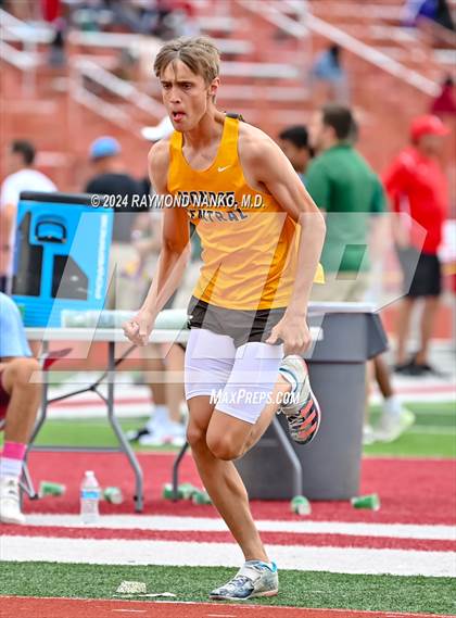 Thumbnail 2 in IHSAA Pike Regional (High Jump)  photogallery.