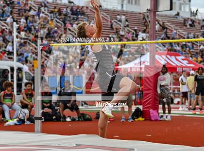 Thumbnail 2 in IHSAA Pike Regional (High Jump)  photogallery.