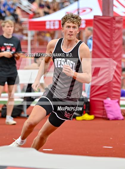 Thumbnail 1 in IHSAA Pike Regional (High Jump)  photogallery.