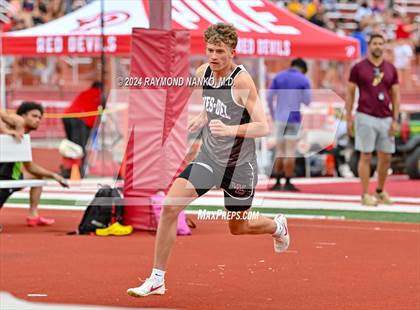 Thumbnail 1 in IHSAA Pike Regional (High Jump)  photogallery.