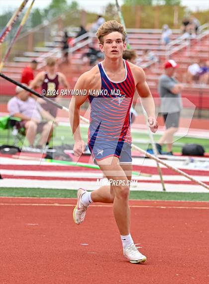 Thumbnail 1 in IHSAA Pike Regional (High Jump)  photogallery.