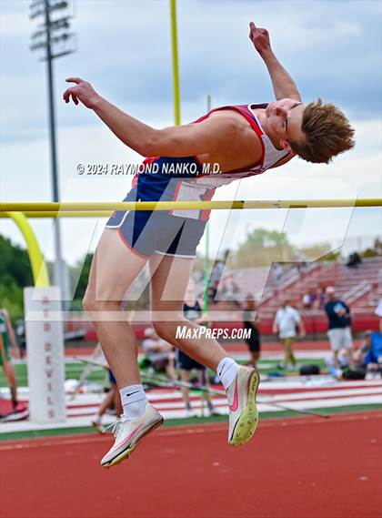 Thumbnail 2 in IHSAA Pike Regional (High Jump)  photogallery.