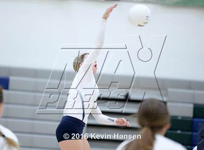 Thumbnail 3 in Davis @ Syracuse photogallery.