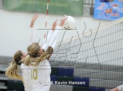 Thumbnail 2 in Davis @ Syracuse photogallery.