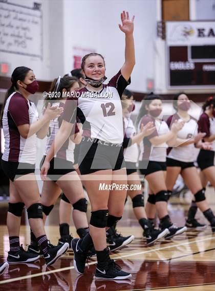 Thumbnail 1 in Harlingen South vs Mission (UIL 6A Bi-District Playoff) photogallery.