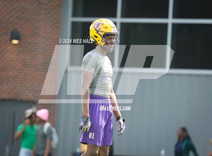 Thumbnail 2 in DeSoto Central vs Center Hill (U of Memphis 7v7) photogallery.