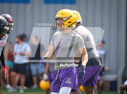 Thumbnail 1 in DeSoto Central vs Center Hill (U of Memphis 7v7) photogallery.