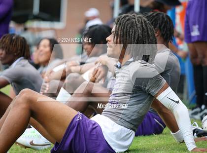 Thumbnail 2 in DeSoto Central vs Center Hill (U of Memphis 7v7) photogallery.