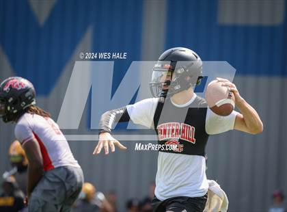 Thumbnail 3 in DeSoto Central vs Center Hill (U of Memphis 7v7) photogallery.