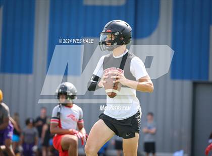 Thumbnail 2 in DeSoto Central vs Center Hill (U of Memphis 7v7) photogallery.