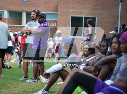 Thumbnail 2 in DeSoto Central vs Center Hill (U of Memphis 7v7) photogallery.