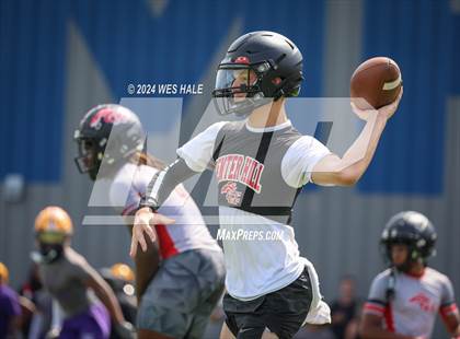 Thumbnail 1 in DeSoto Central vs Center Hill (U of Memphis 7v7) photogallery.