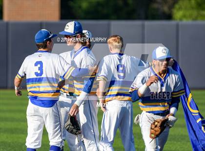 Thumbnail 2 in Corsicana vs. Midlothian Game 2 (UIL 5A Regional Final) photogallery.