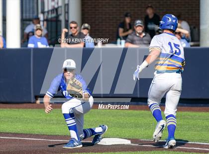 Thumbnail 2 in Corsicana vs. Midlothian Game 2 (UIL 5A Regional Final) photogallery.