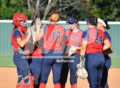Thumbnail 3 in Muskogee @ Ponca City photogallery.