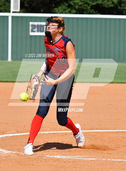 Thumbnail 3 in Muskogee @ Ponca City photogallery.