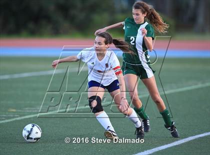 Thumbnail 1 in Newman vs Hannan (LHSAA D4 Final) photogallery.