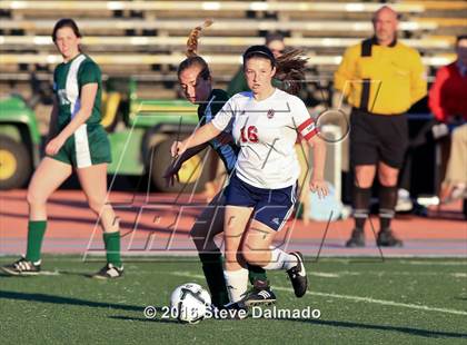 Thumbnail 3 in Newman vs Hannan (LHSAA D4 Final) photogallery.