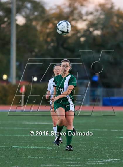 Thumbnail 2 in Newman vs Hannan (LHSAA D4 Final) photogallery.