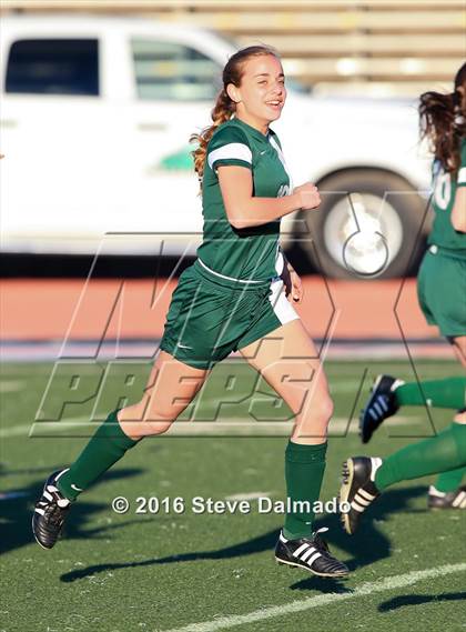 Thumbnail 1 in Newman vs Hannan (LHSAA D4 Final) photogallery.