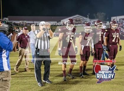 Thumbnail 3 in Niceville vs. Crestview (2017 MaxPreps Rivalry Series) photogallery.