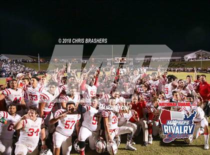 Thumbnail 2 in Niceville vs. Crestview (2017 MaxPreps Rivalry Series) photogallery.