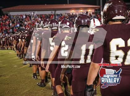 Thumbnail 2 in Niceville vs. Crestview (2017 MaxPreps Rivalry Series) photogallery.