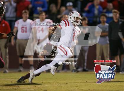 Thumbnail 3 in Niceville vs. Crestview (2017 MaxPreps Rivalry Series) photogallery.