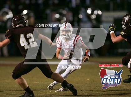 Thumbnail 2 in Niceville vs. Crestview (2017 MaxPreps Rivalry Series) photogallery.