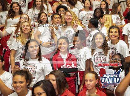 Thumbnail 2 in Niceville vs. Crestview (2017 MaxPreps Rivalry Series) photogallery.