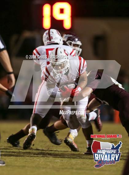 Thumbnail 3 in Niceville vs. Crestview (2017 MaxPreps Rivalry Series) photogallery.