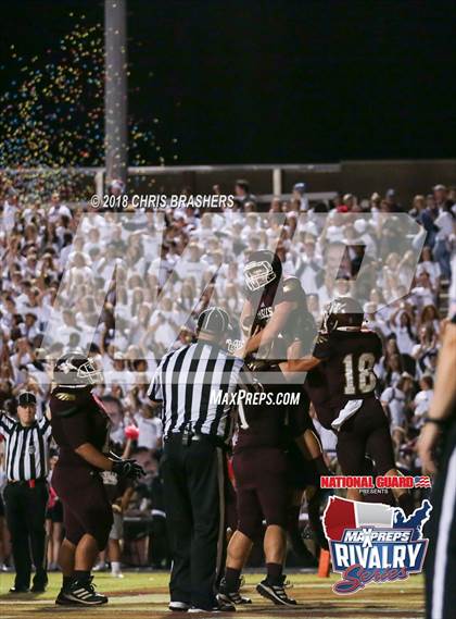Thumbnail 2 in Niceville vs. Crestview (2017 MaxPreps Rivalry Series) photogallery.