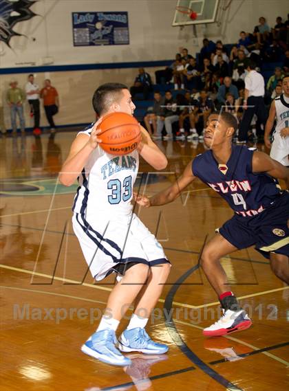 Thumbnail 1 in Sam Rayburn vs. Klein Collins (McDonald's Texas Invitational) photogallery.